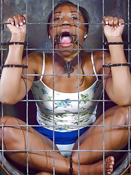 Cocksucker Chanell Heart caged and used, pic #9